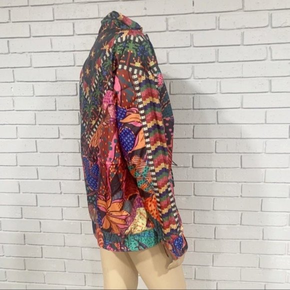 Farm Rio Women’s Black Cool Leopards Windbreaker - Picture 9 of 12